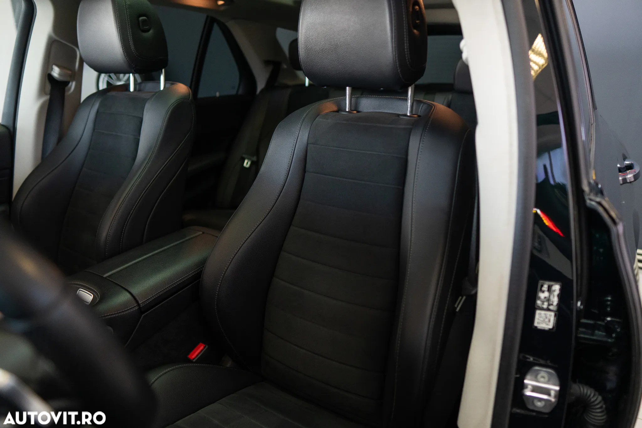 Mercedes-Benz GLE 400 d 4MATIC - 13