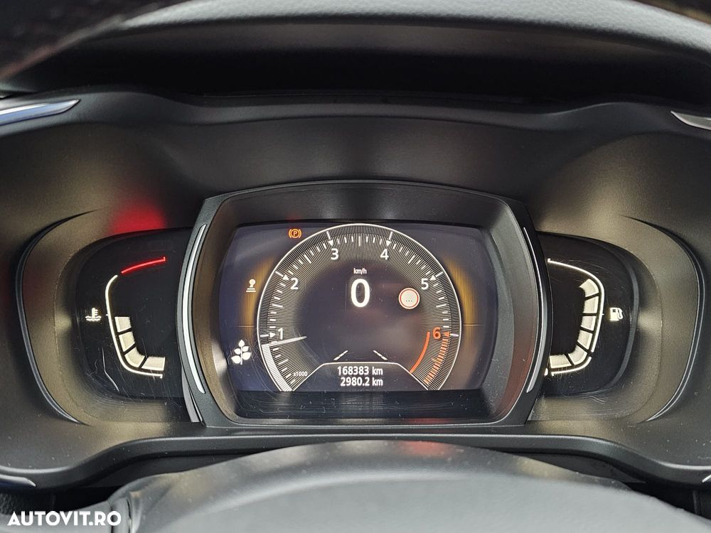 Renault Kadjar TCe 160 GPF BOSE EDITION - 30