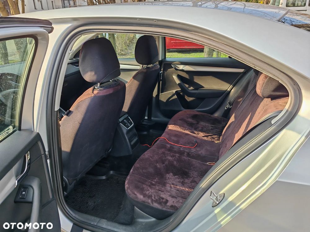 Skoda Octavia 1.6 TDI Ambition - 3