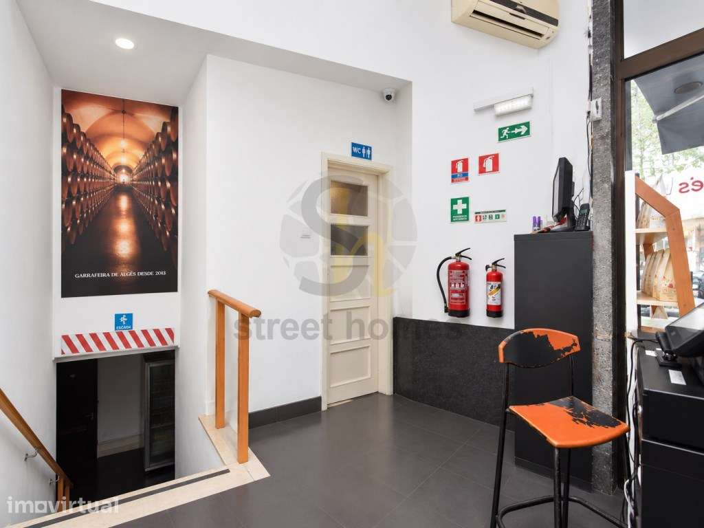 Loja no Centro de Algés junto ao Mercado de Algés - Grande imagem: 5/16