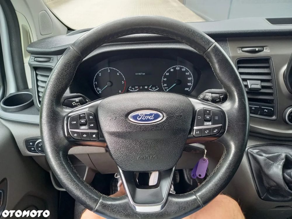 Ford Transit Custom 310 L2H1 Limited - 19