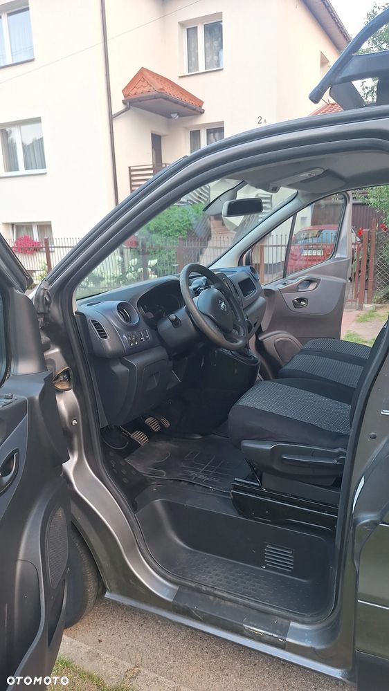 Opel Vivaro -B - 16