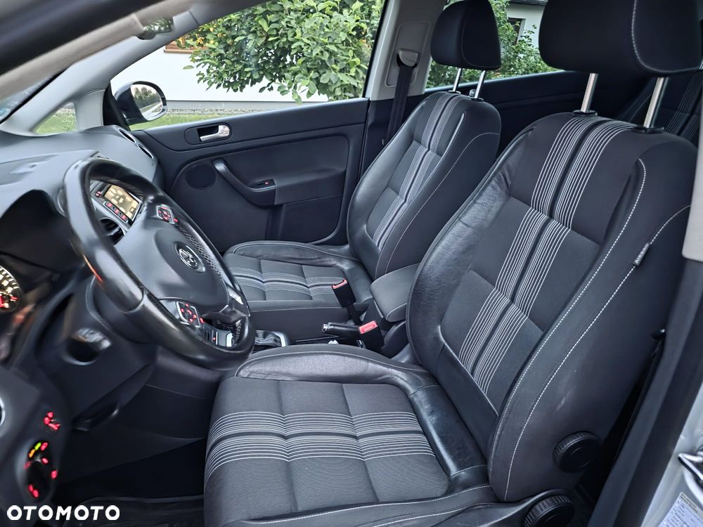 Volkswagen Golf Plus 1.6 TDI Trendline DSG - 10