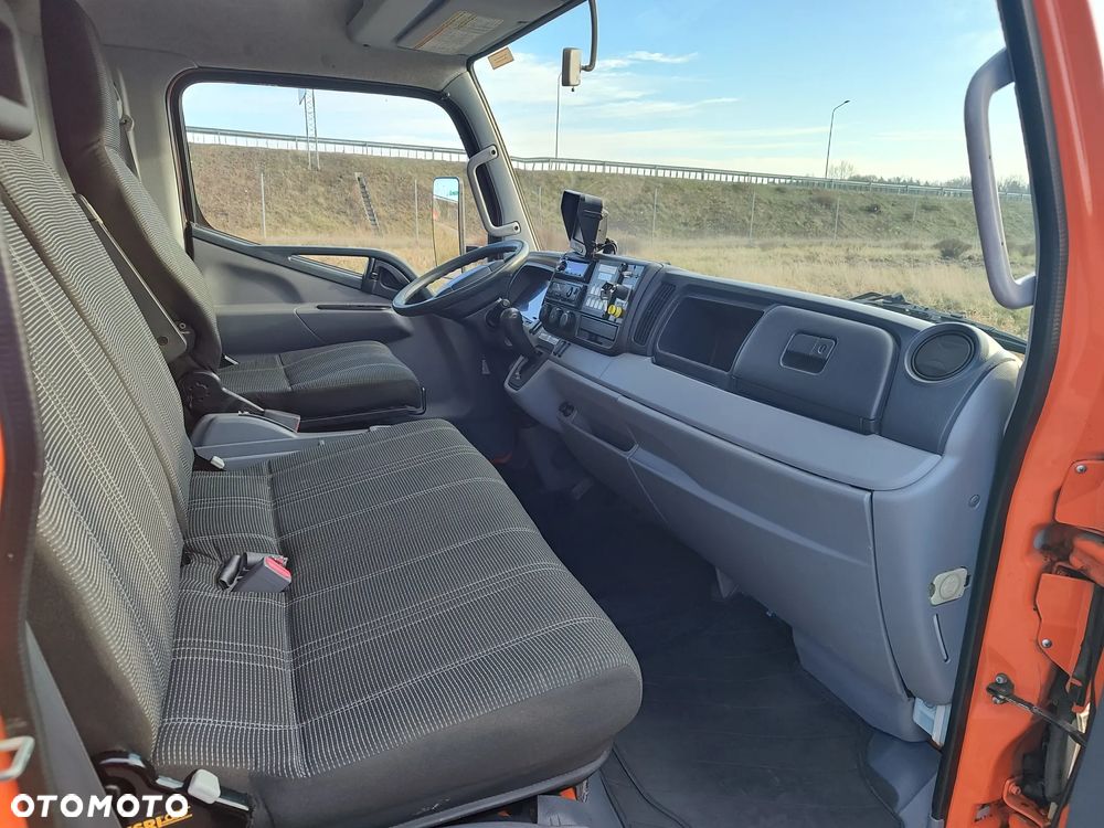 Mitsubishi Canter Fuso 7C15 - 6