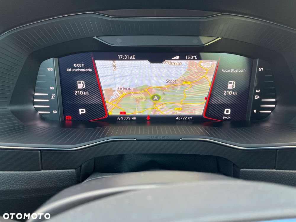 Skoda Superb III Kombi 19 - 19