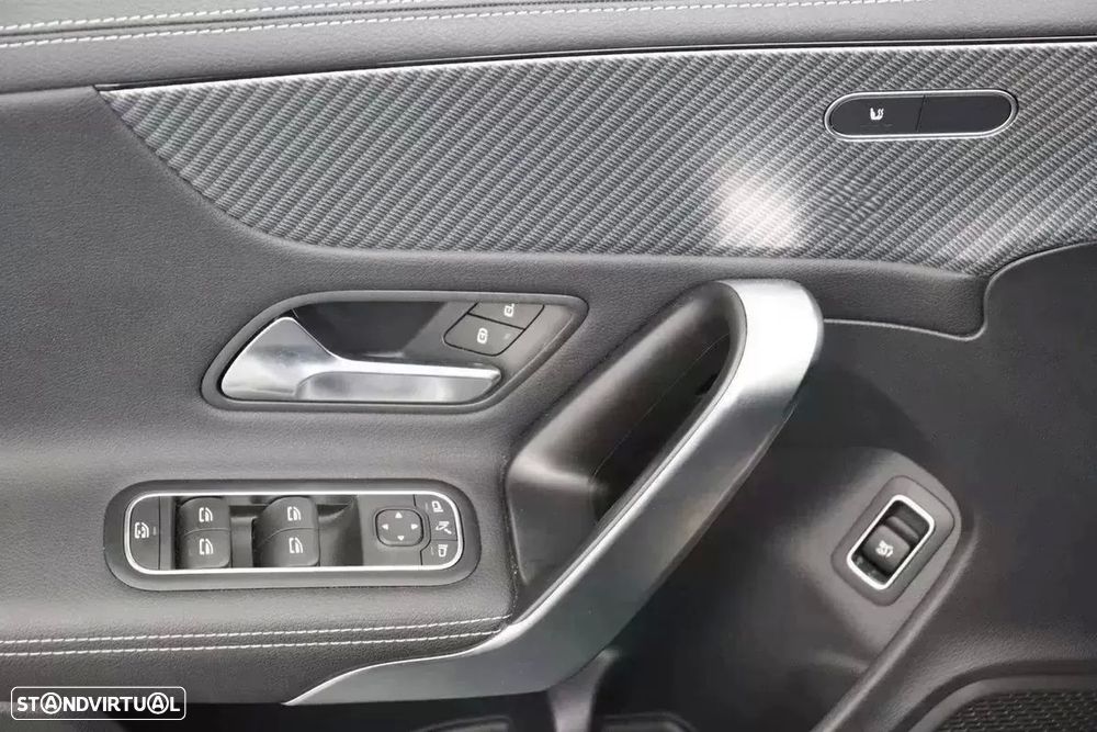 Mercedes-Benz CLA 180 d Shooting Brake Progressive Aut. - 31