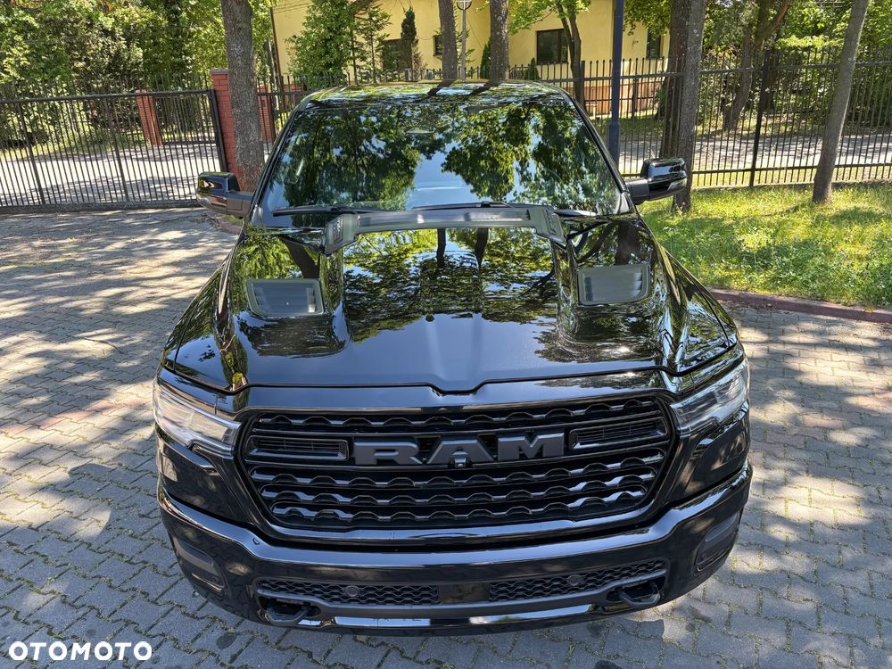 RAM 1500 - 11