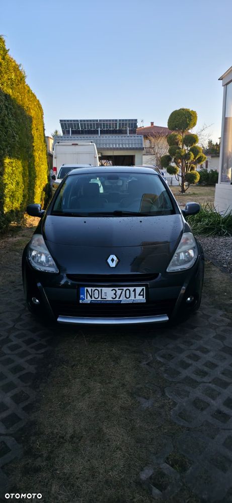 Renault Clio - 1