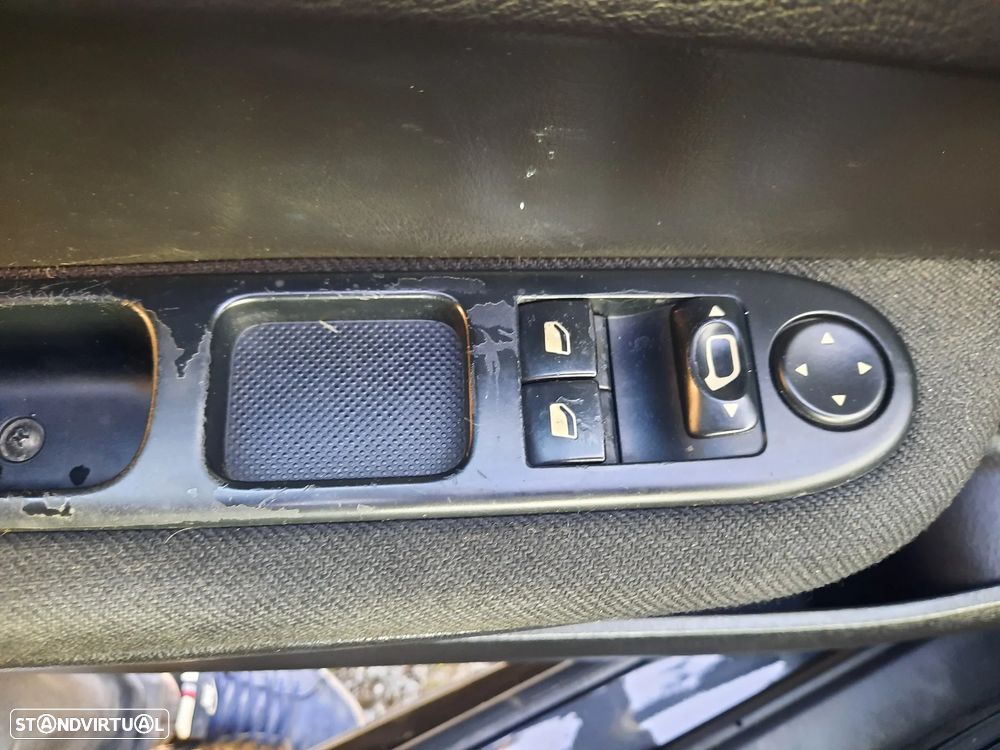 Peugeot 307 1.6 HDi Sport - 8