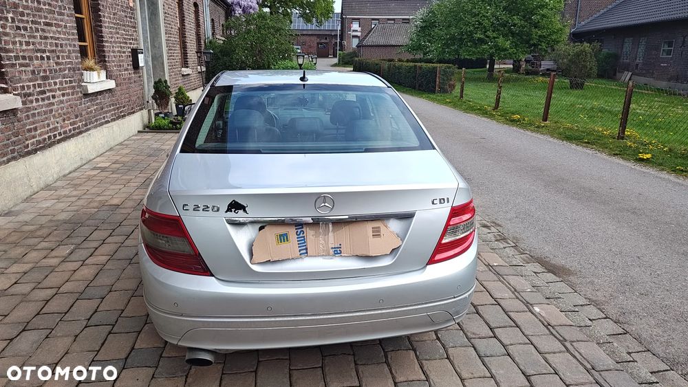 Mercedes-Benz Klasa C 220 CDI Avantgarde - 4