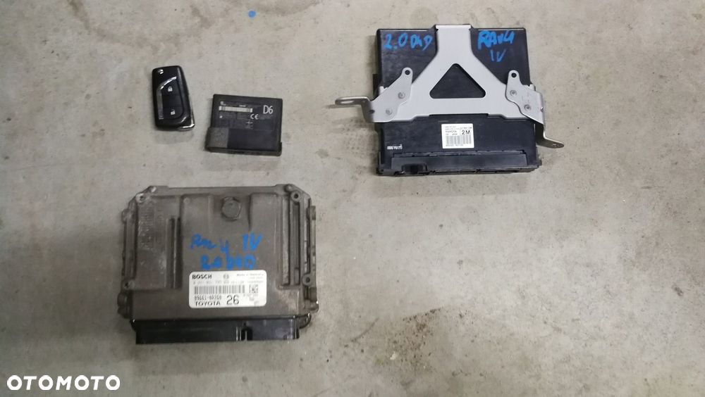 Komputer kluczyk zestaw startowy 89661-0r260 2.0 D4D Toyota RAV-4 IV 15-18 - 1