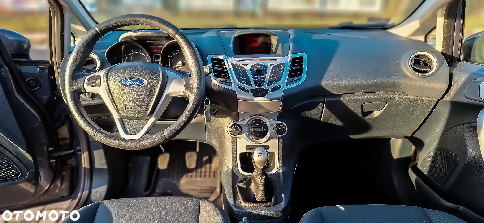 Ford Fiesta - 7