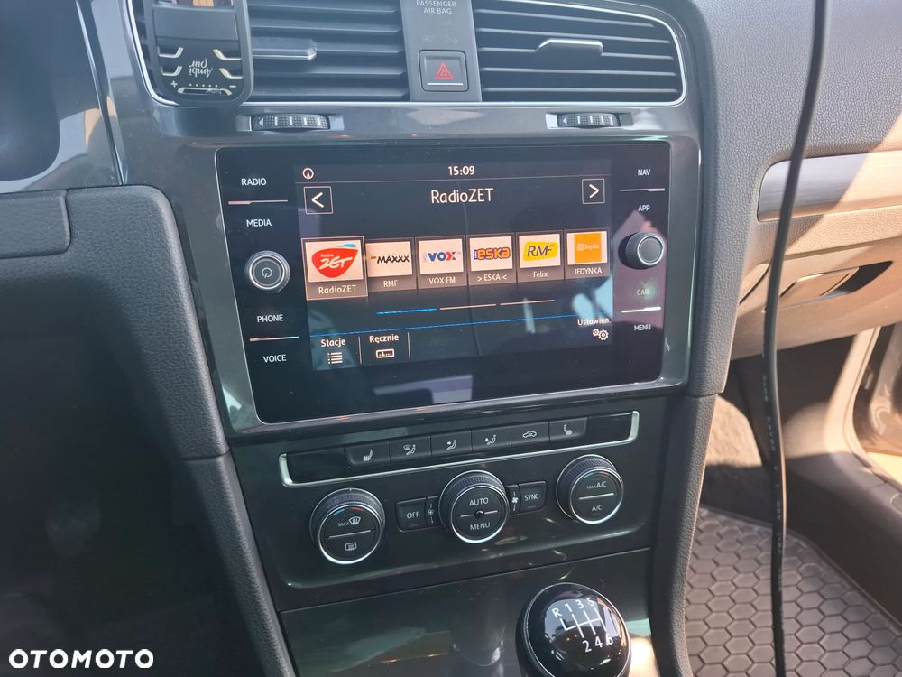 Volkswagen Golf 2.0 TDI (BlueMotion Technology) Comfortline - 14