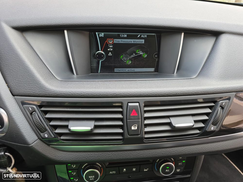 BMW X1 18 d sDrive Auto xLine - 52