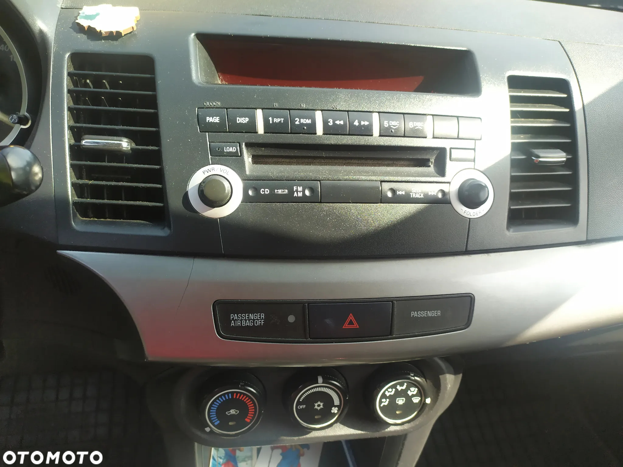 Mitsubishi Lancer 1.6 Inform - 15