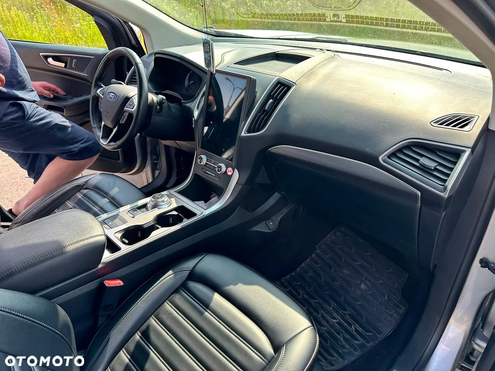 Ford Edge - 19