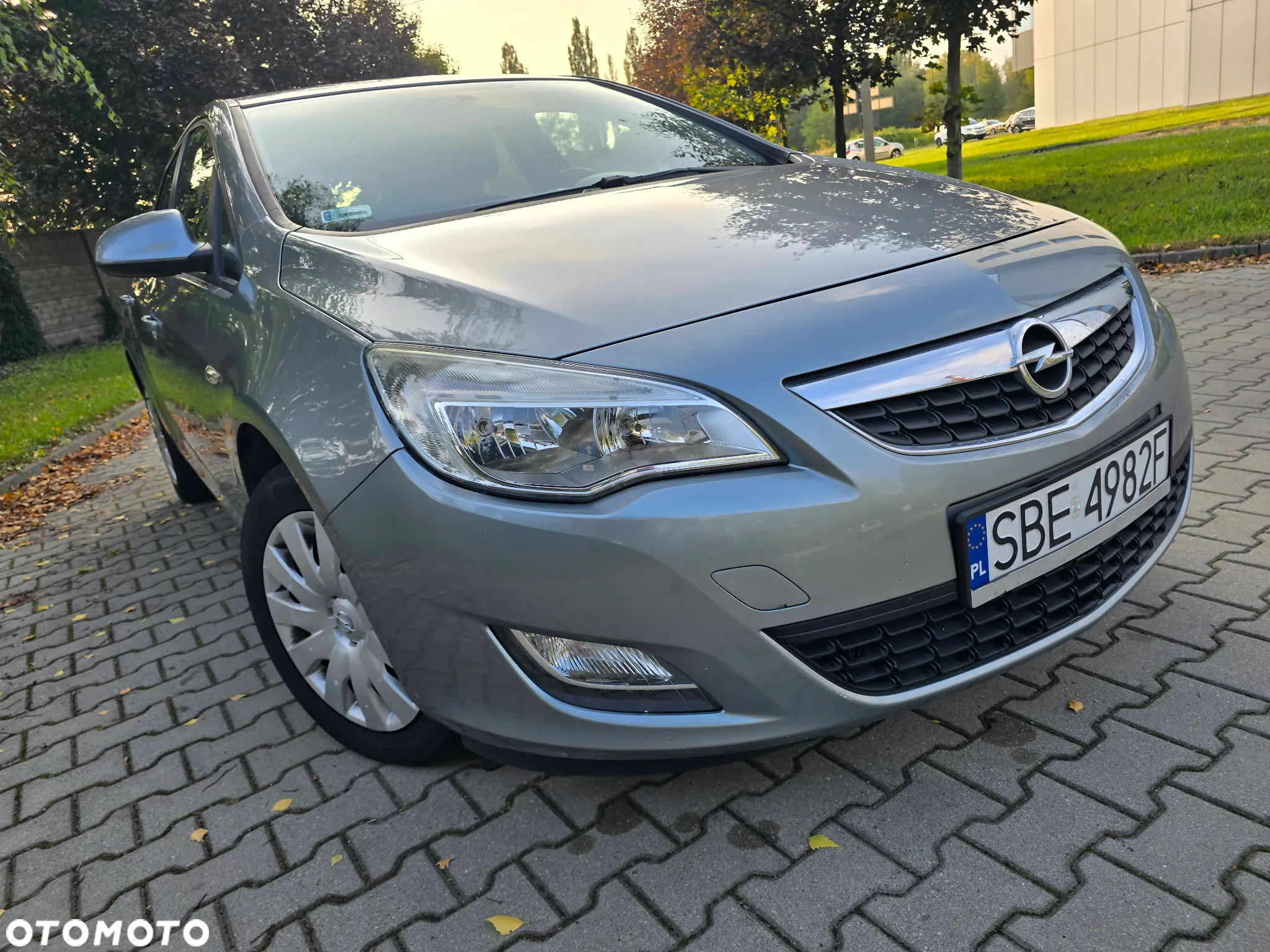 Opel Astra 1.4 EcoFLEX 150 Jahre - 28