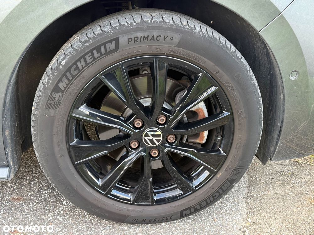 Volkswagen Multivan 2.0 TDI L2 Style DSG - 20