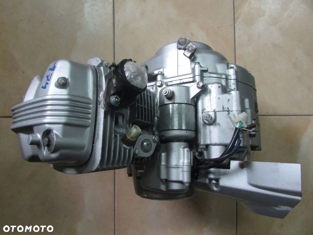 Honda CBF 125 JC40 08> silnik motor engine - 3