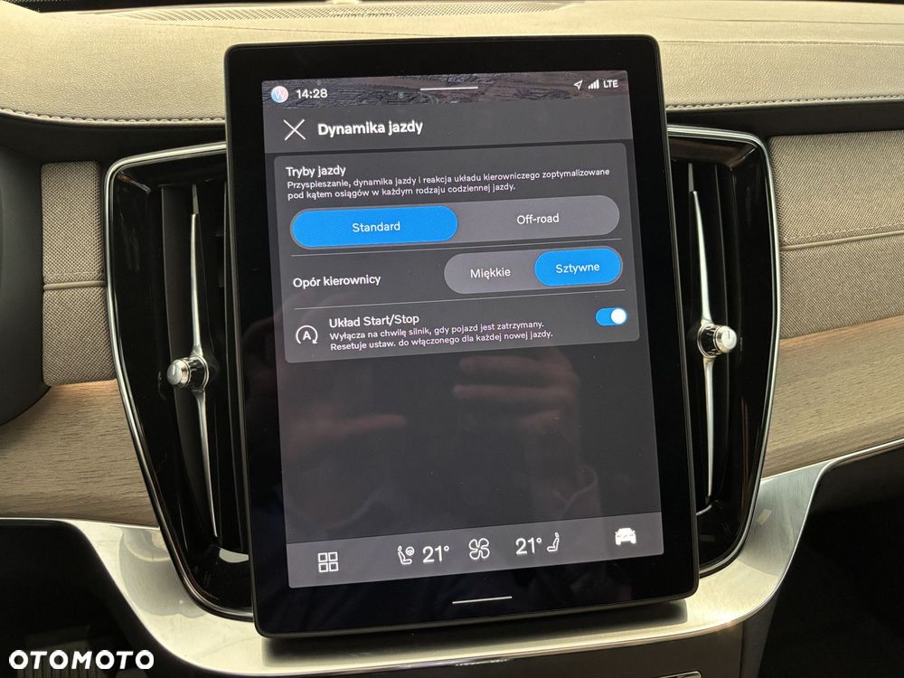 Volvo XC 90 - 22