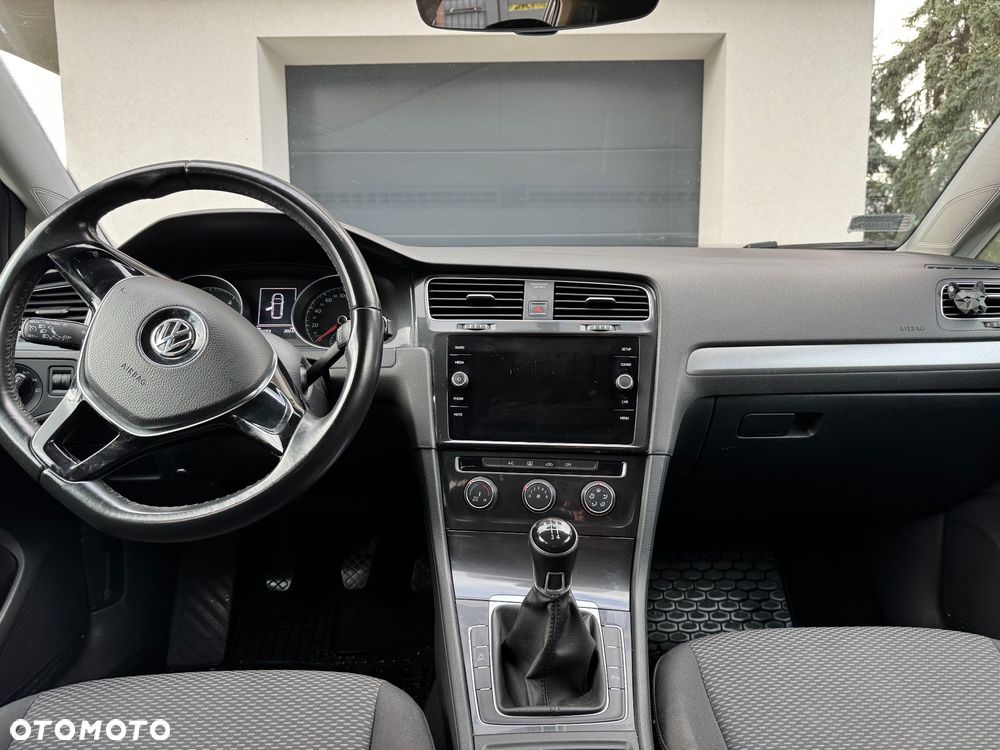 Volkswagen Golf 1.6 TDI BMT Trendline - 8