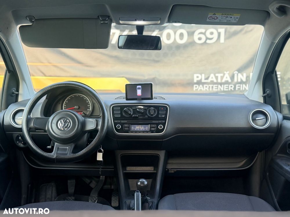 Volkswagen up! - 8
