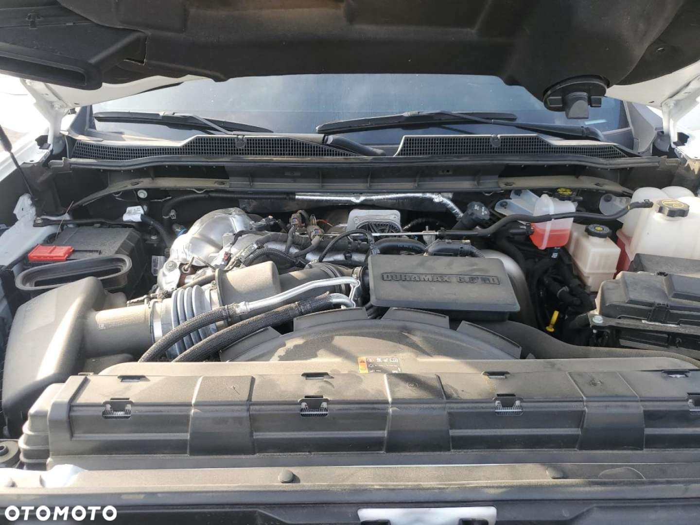 Chevrolet Silverado - 2