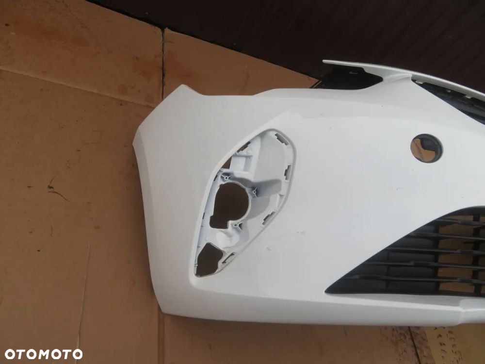 ZDERZAK PRZÓD OPEL CORSA F 19R- KRAKÓW - 10