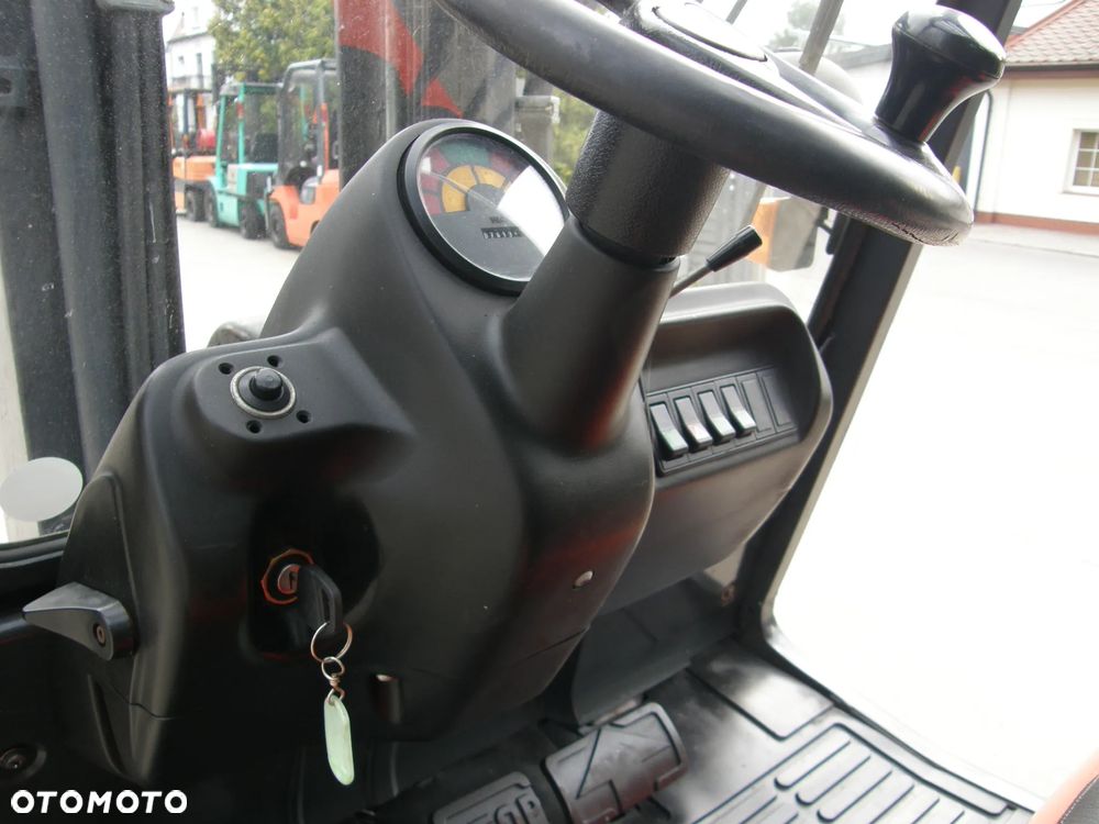 Linde H25T-03 TRIPLEX 4,60 z Niemiec - 20