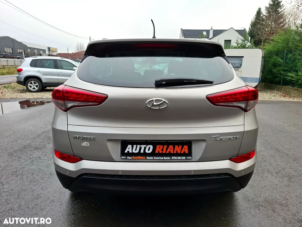 Hyundai Tucson - 11