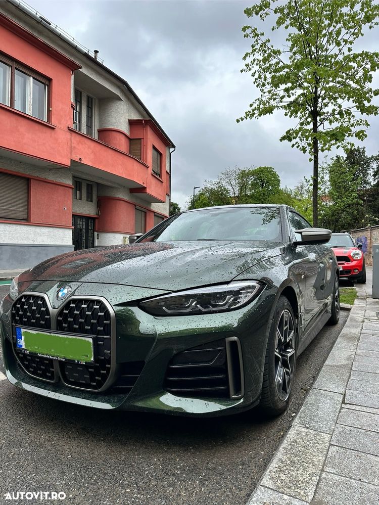 BMW M4 M440i xDrive AT MHEV - 1