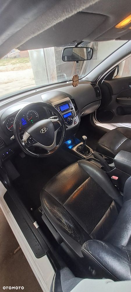 Hyundai i30 1.6 Comfort - 7