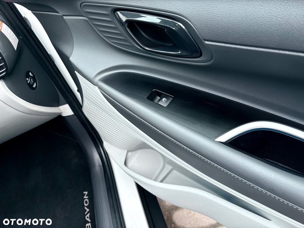Hyundai Bayon 1.0 T-GDI Executive - 35