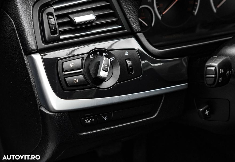 BMW Seria 5 535d xDrive AT - 19