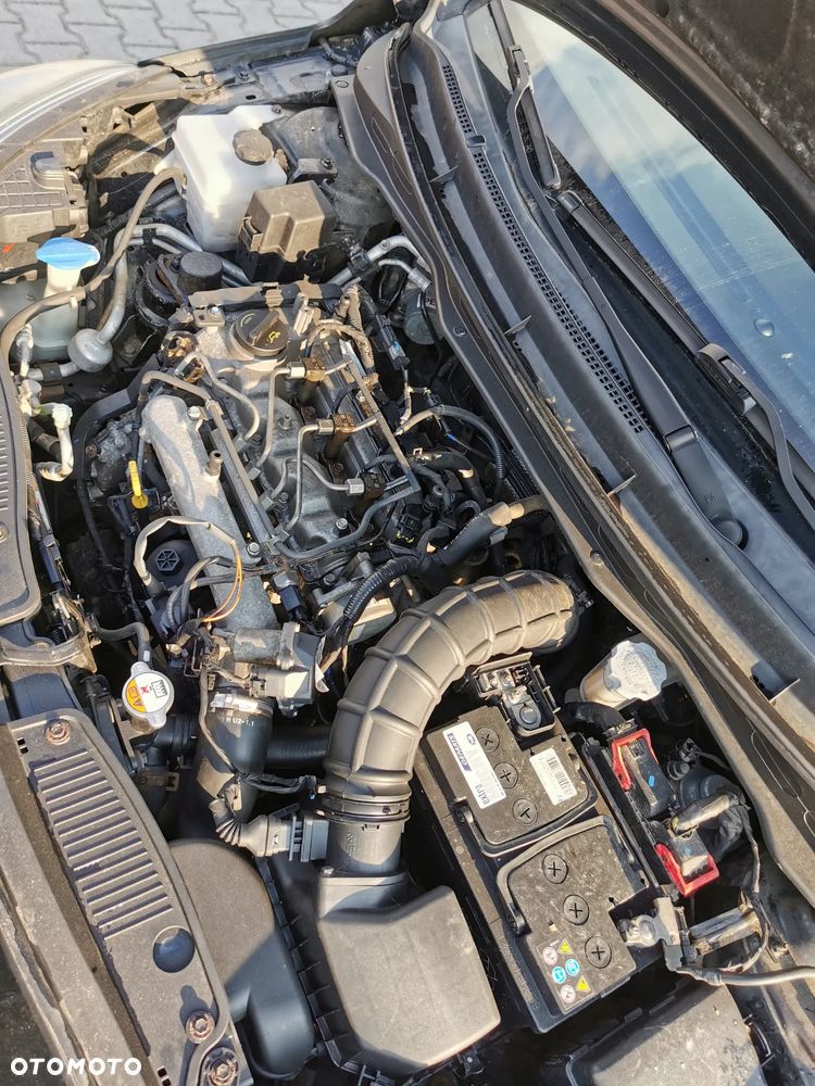 Hyundai i20 1.1 CRDi Intro Edition - 16