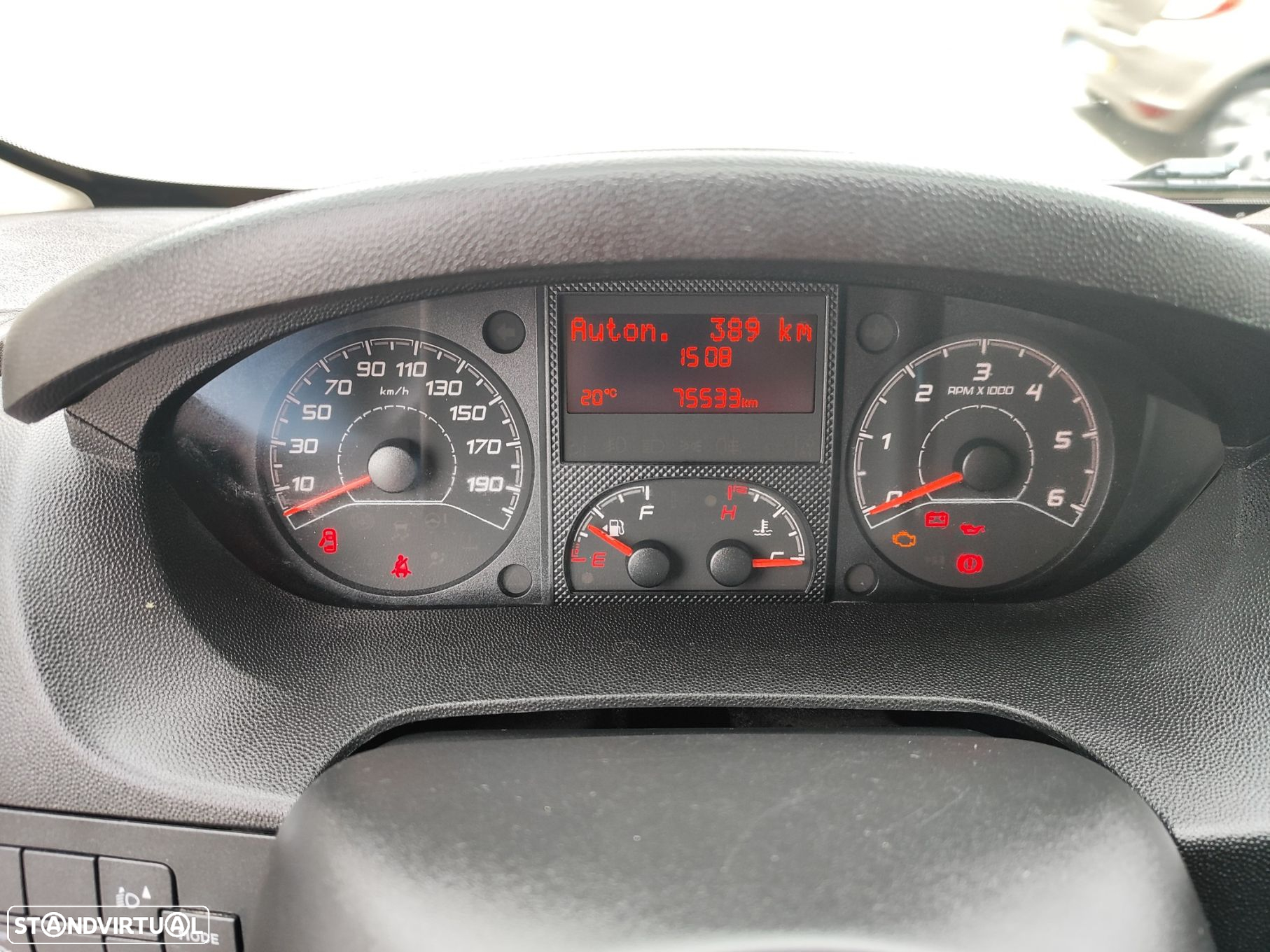 Peugeot Boxer 2.2 BlueHDi 333 L2H2 Pro - 15