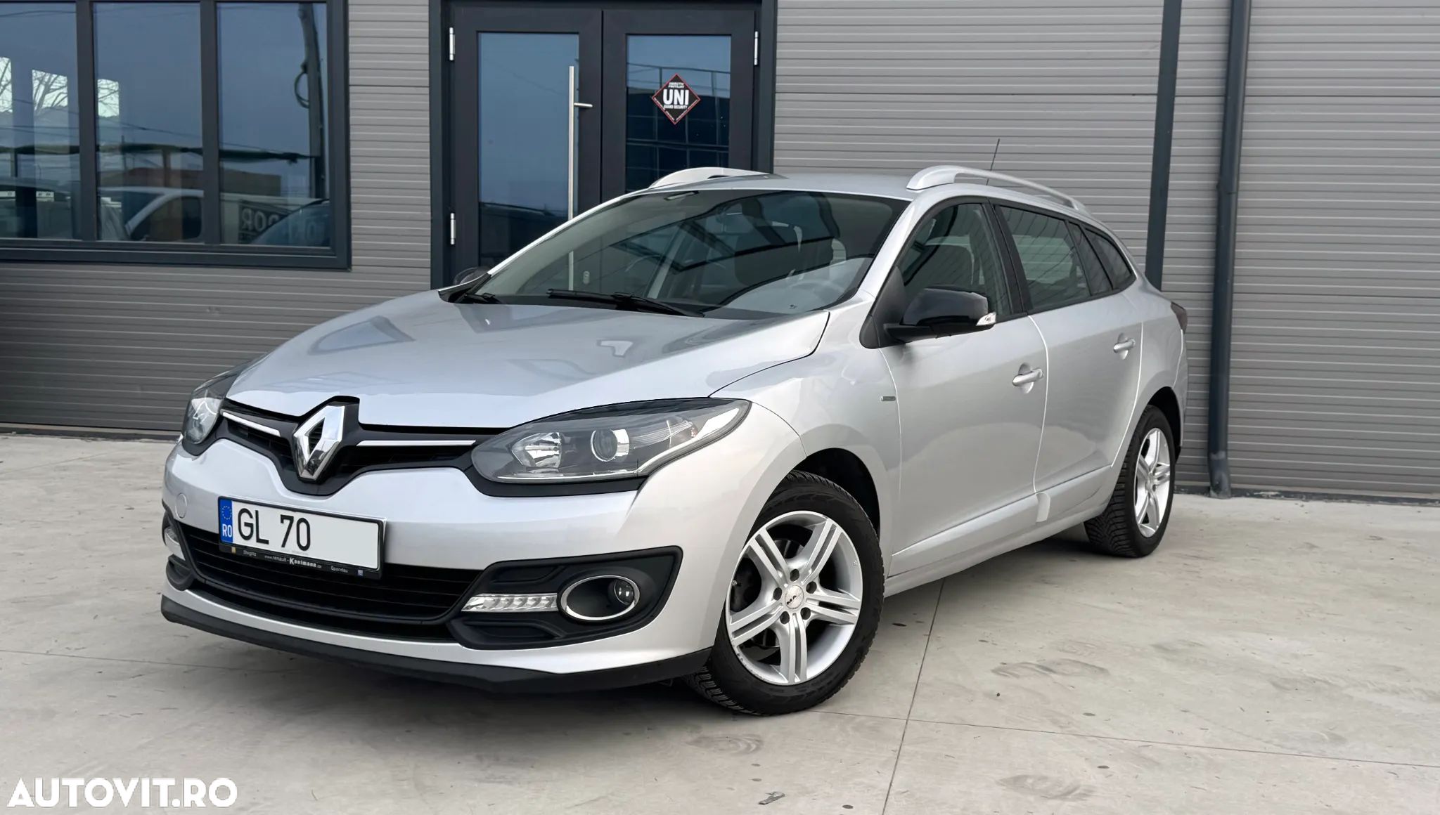 Renault Megane dCi 110 FAP LIMITED - 1