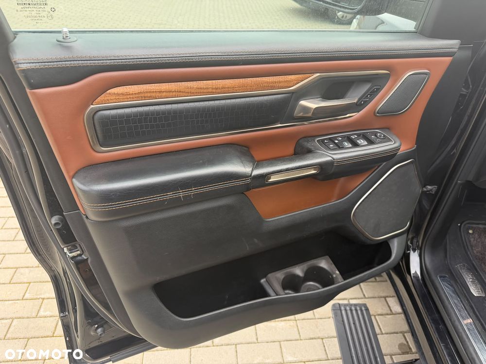 RAM 1500 5.7 Crew Cab Longhorn - 13