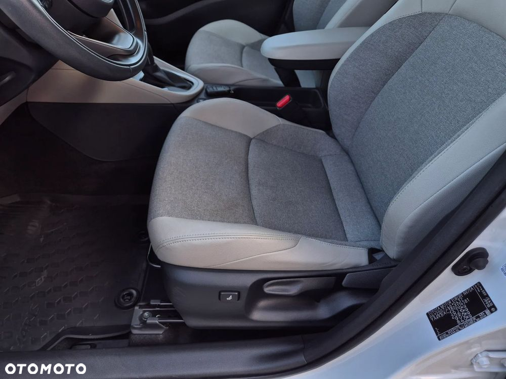 Toyota Yaris Hybrid 1.5 Executive - 26