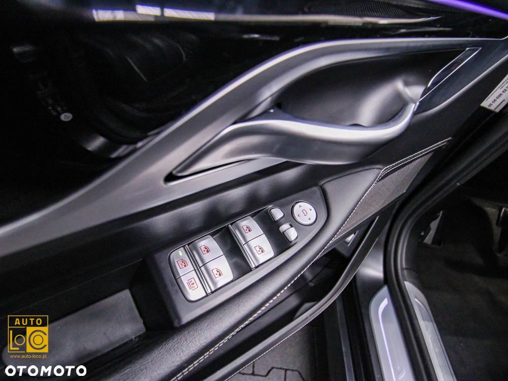 BMW Seria 7 750Ld xDrive - 33