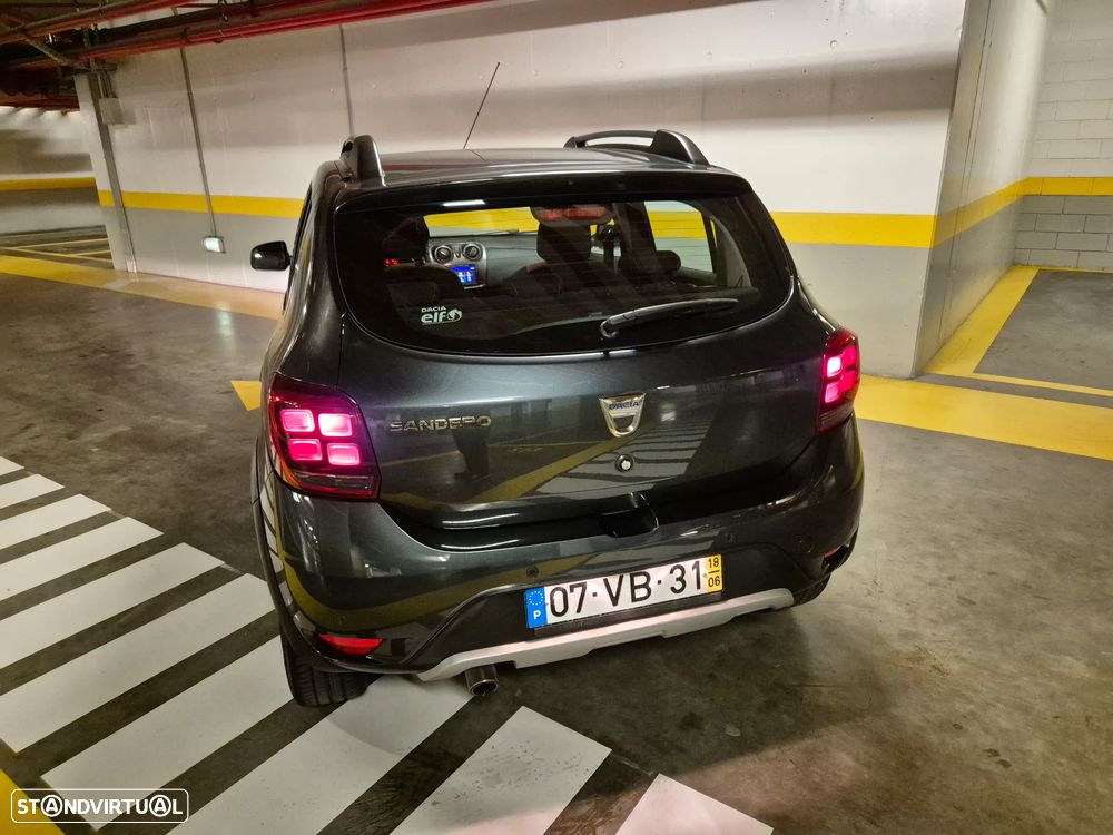 Dacia Sandero 0.9 TCe Stepway - 11