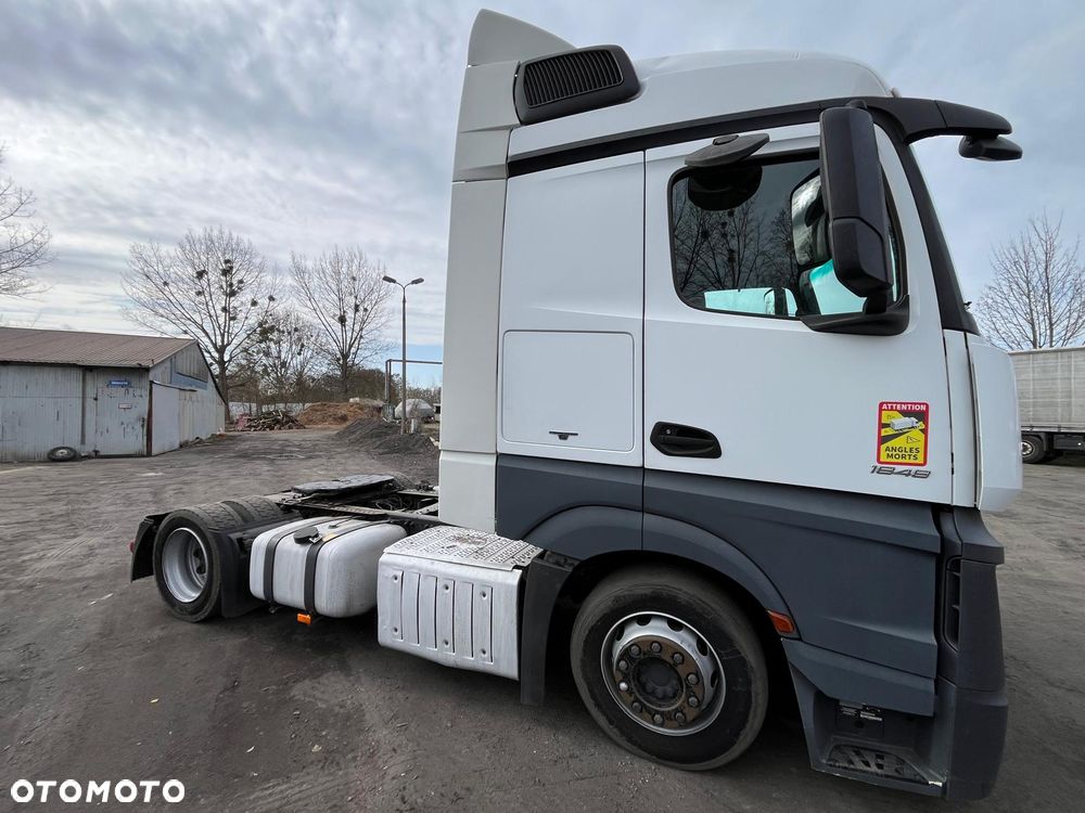 Mercedes-Benz Actros 1848 low deck mega - 11