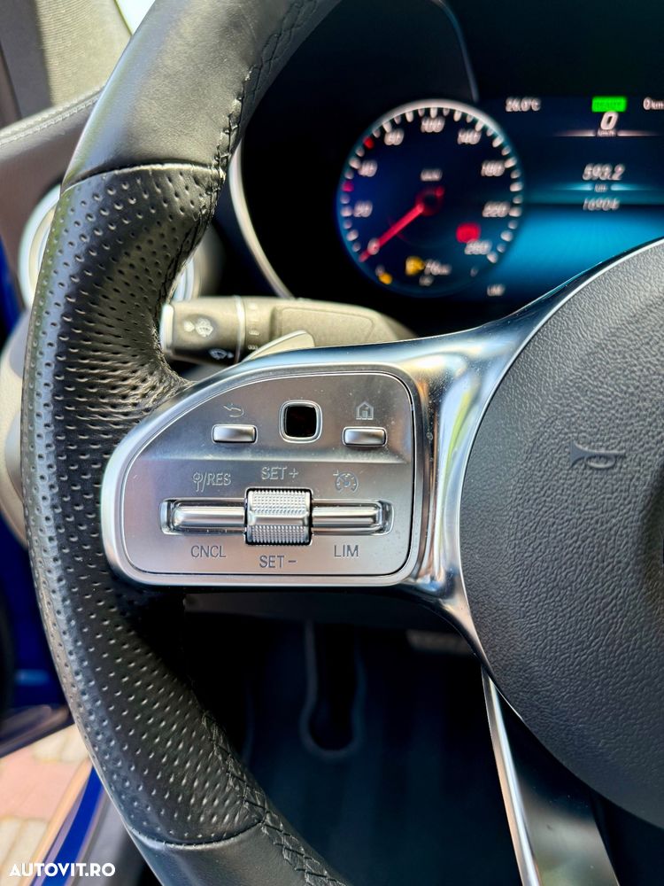 Mercedes-Benz GLC Coupe 300 de 4Matic 9G-TRONIC AMG Line - 20