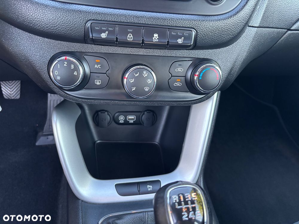 Kia Ceed 1.4 Smart Plus - 17