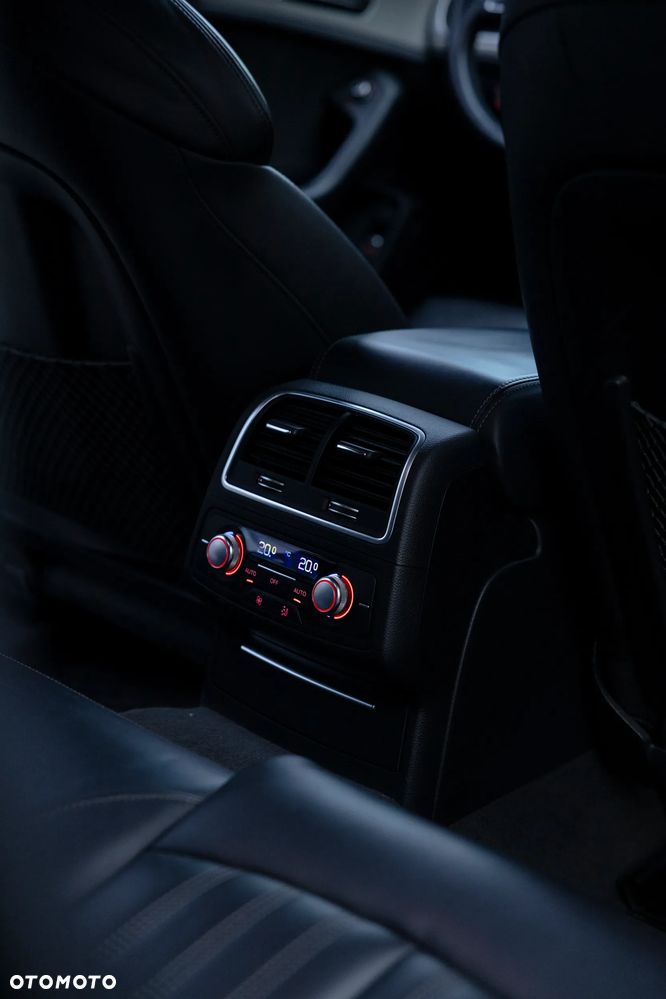 Audi A6 Allroad - 16