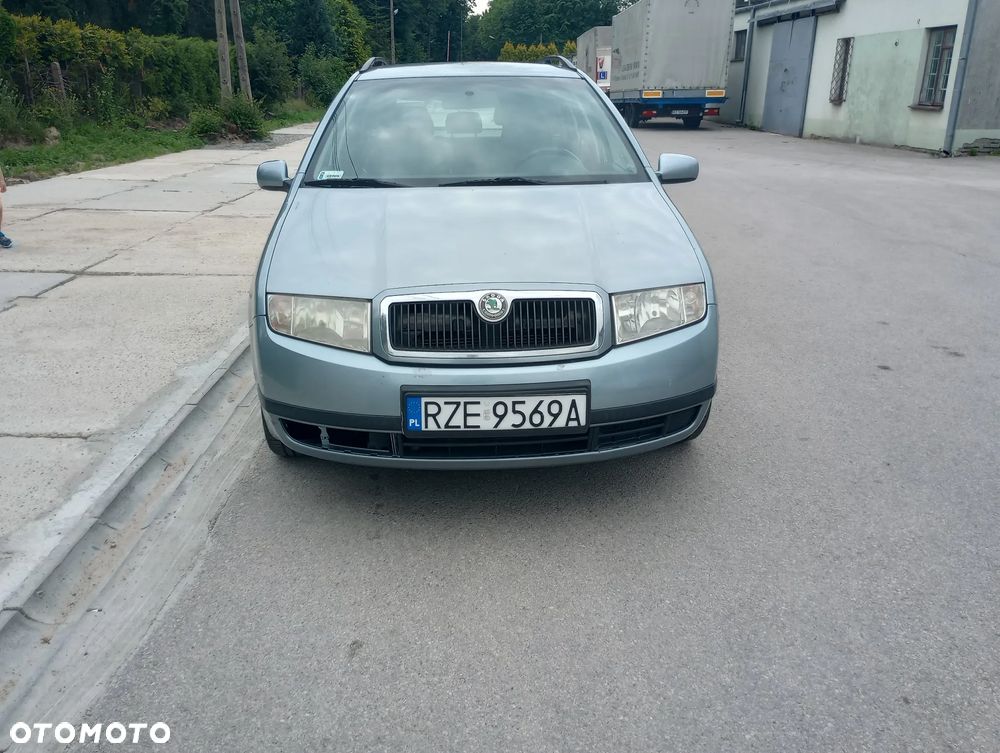 Skoda Fabia - 8