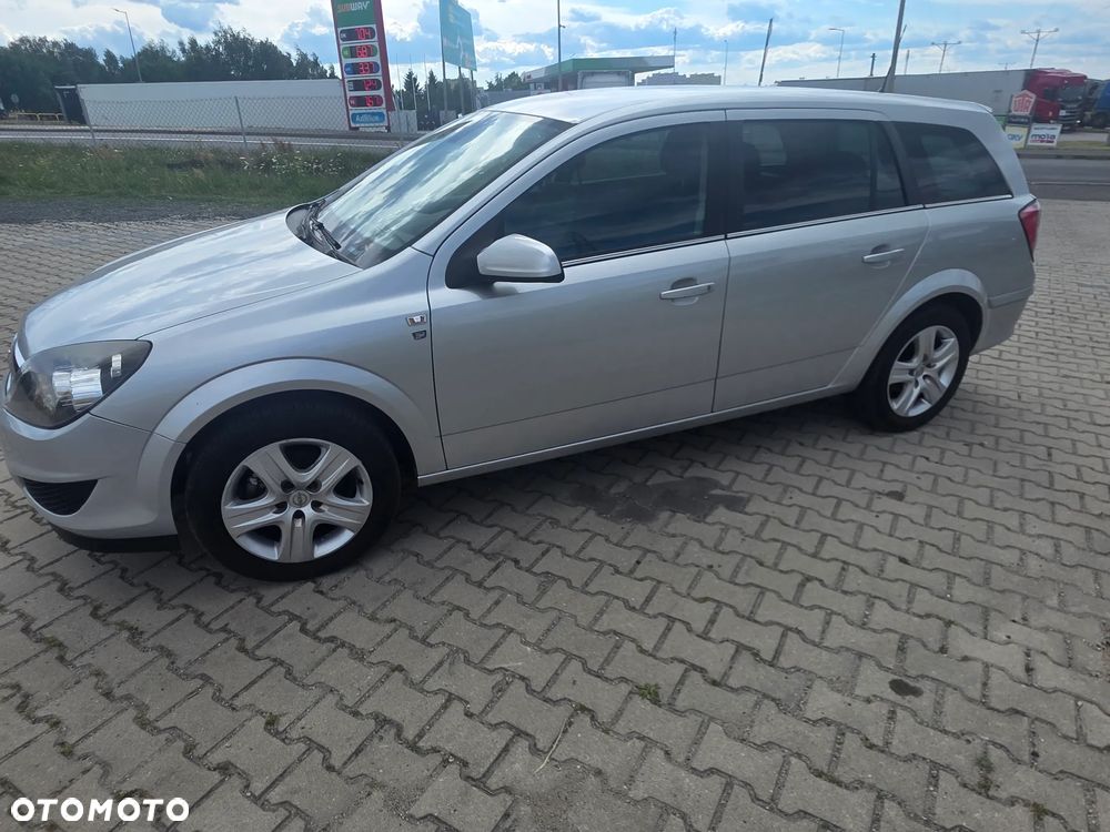 Opel Astra 1.8 - 17