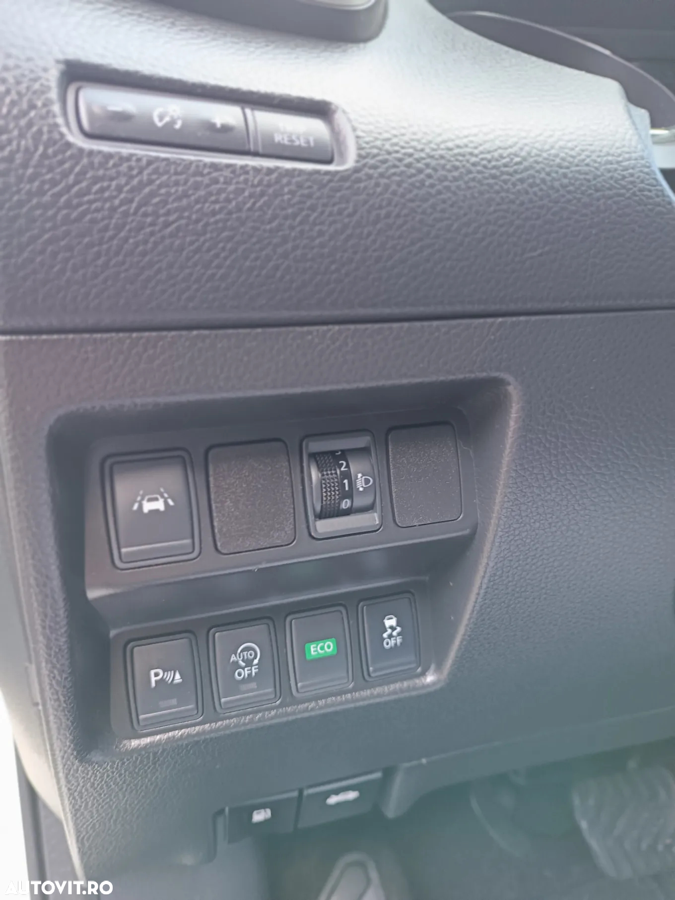 Nissan Qashqai 1.2 DIG-T Start/Stop X-TRONIC N-Connecta - 13