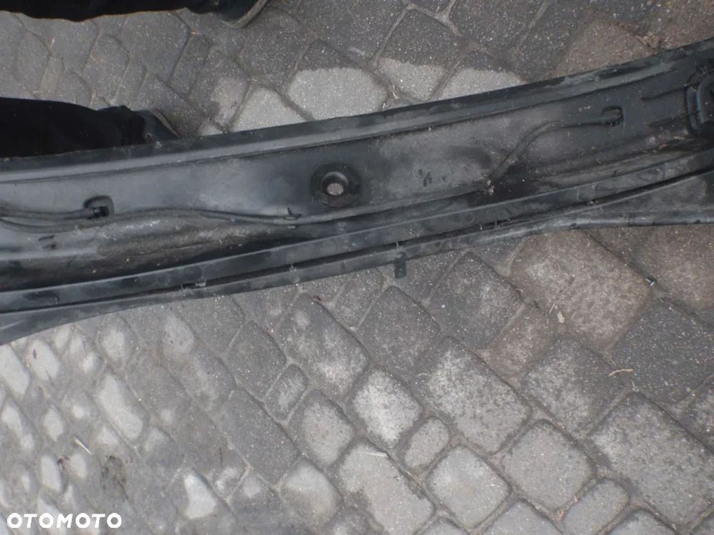 podszybie zaślepka spryskiwacz renault kangoo I - 5