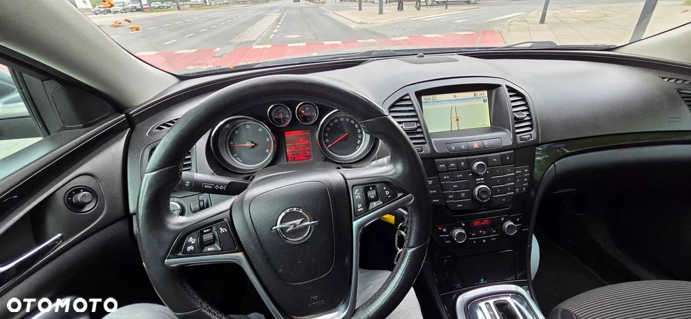 Opel Insignia 2.0 CDTI Active - 13